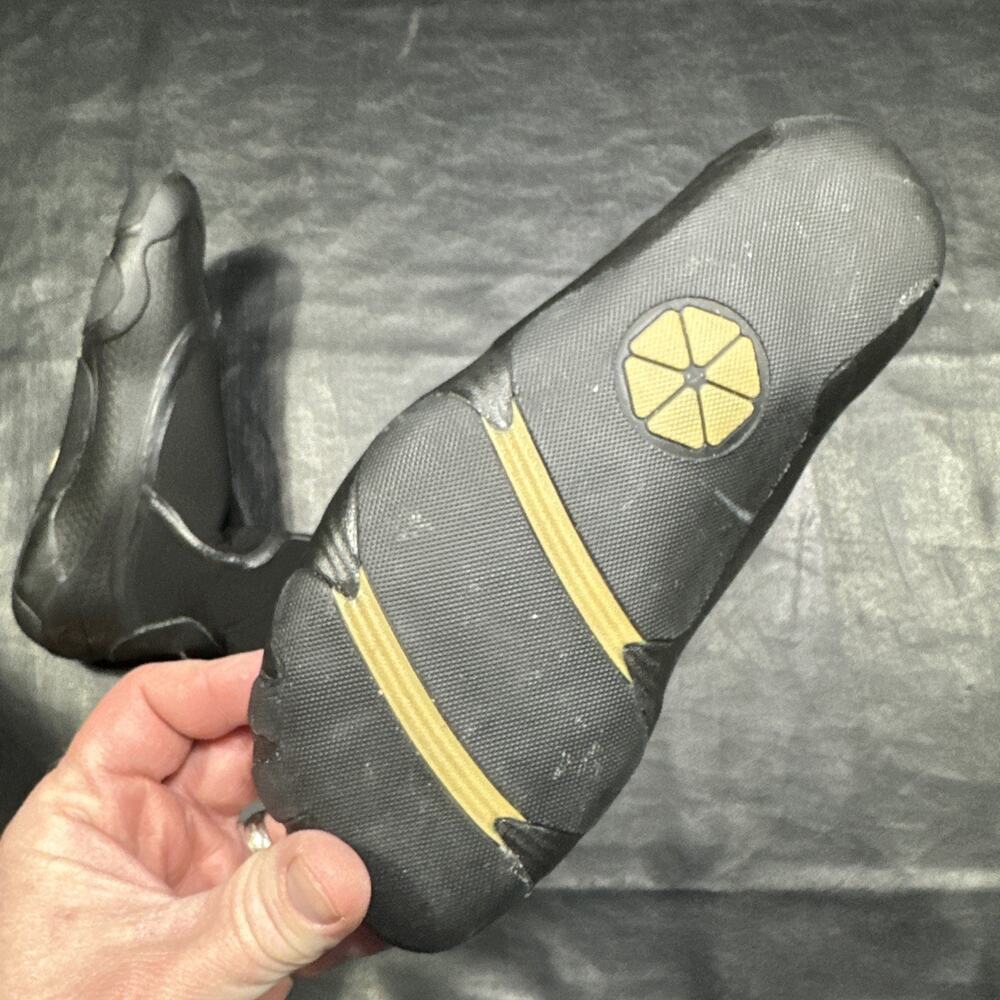Solite Custom Fit 3mm Neoprene Surf Booties Socks Wetsuit Boots Women’s Size 6 ? - Picture 8 of 13